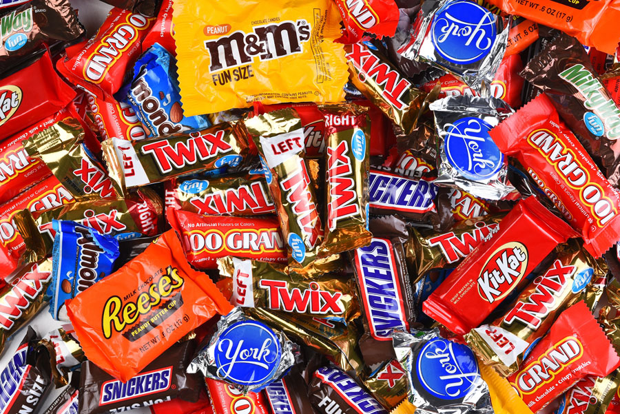 win a variety of candy bars at candy bar bingo at the Pineland Grille in Big Flats, Wisconsin.